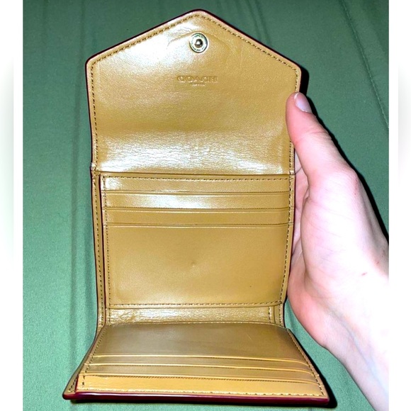 🖤COACH 🖤 Coach Trifold Wallet👛 - Picture 3 of 3